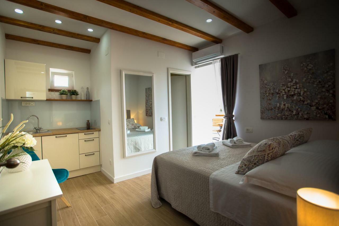 Apartament Katriga Luxury Studio, 4**** Old Town Split Zewnętrze zdjęcie